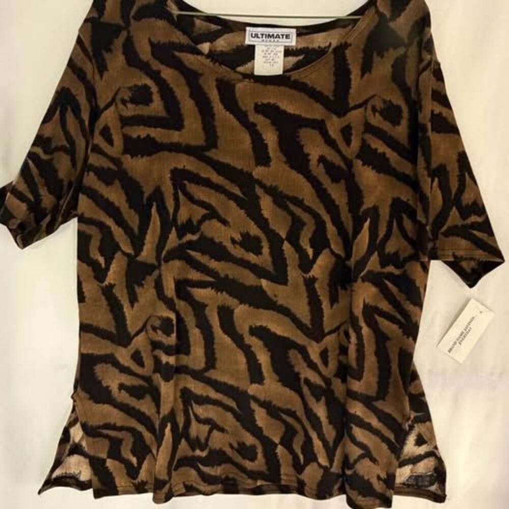 Ultimate Woman 1X Brown & Black Abstract Animal Print Top New W/Tags